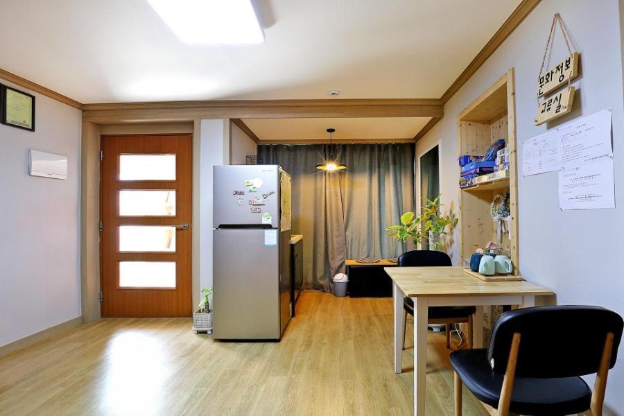 The Flower Road Guesthouse Suncheon Esterno foto